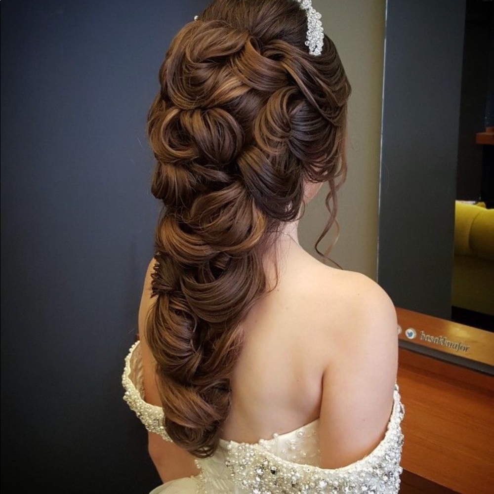 Meet your Posher, Hill